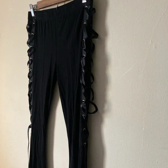 ❌SOLD❌ Corset flared pants - Picture 3 of 5